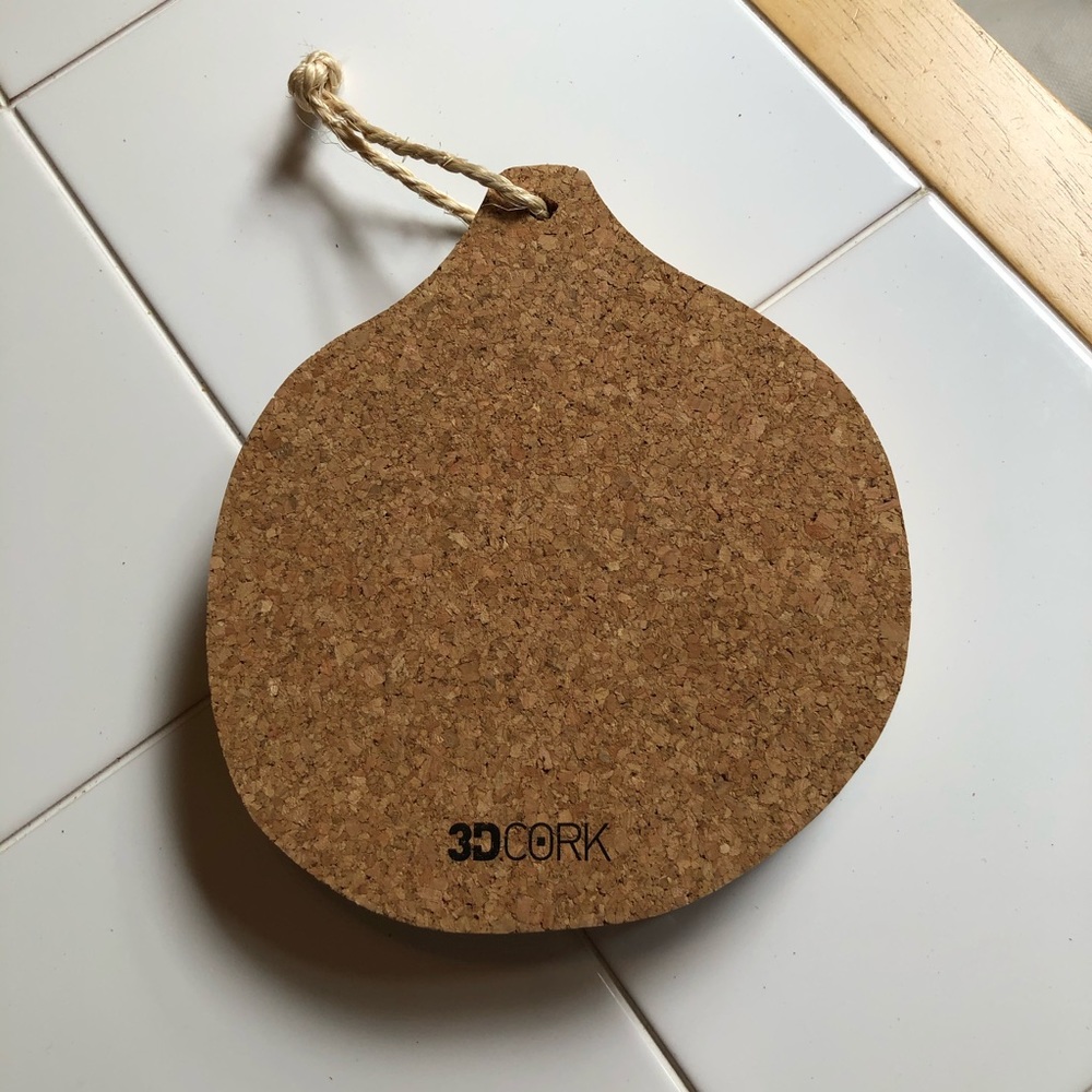 NWT Chunky Cork Trivet, display, Kitchen Decor